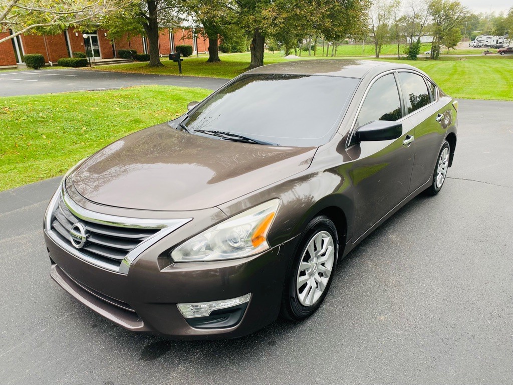 2015 Nissan Altima Image 3