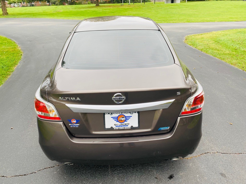 2015 Nissan Altima Image 5