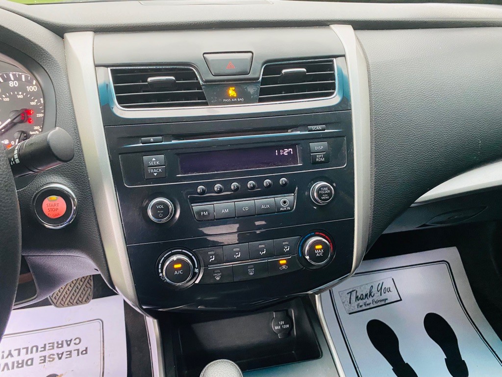 2015 Nissan Altima Image 7