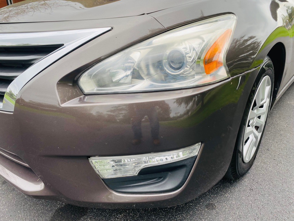 2015 Nissan Altima Image 8