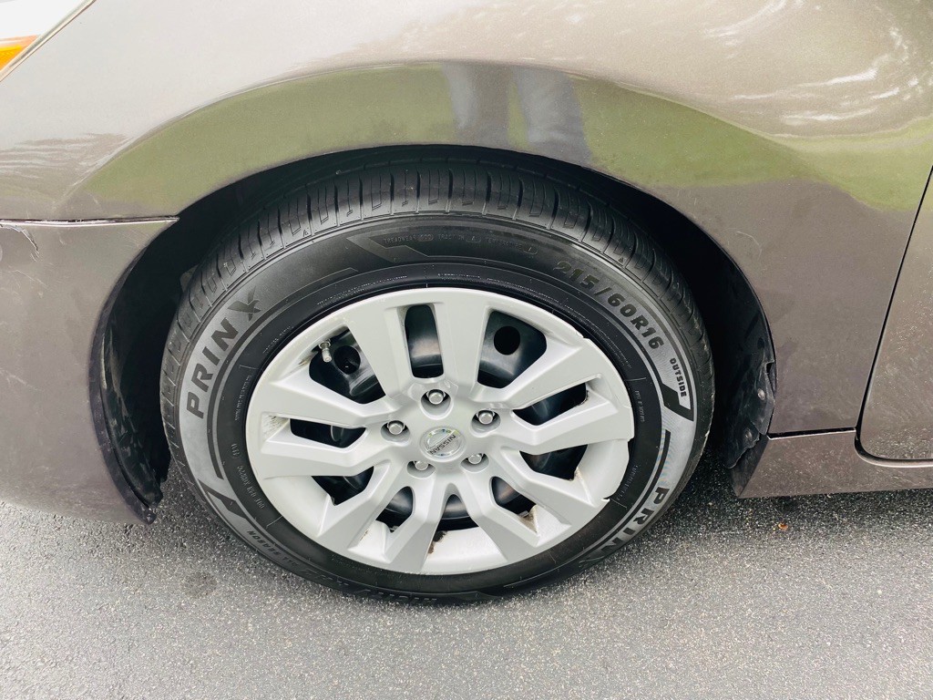 2015 Nissan Altima Image 12