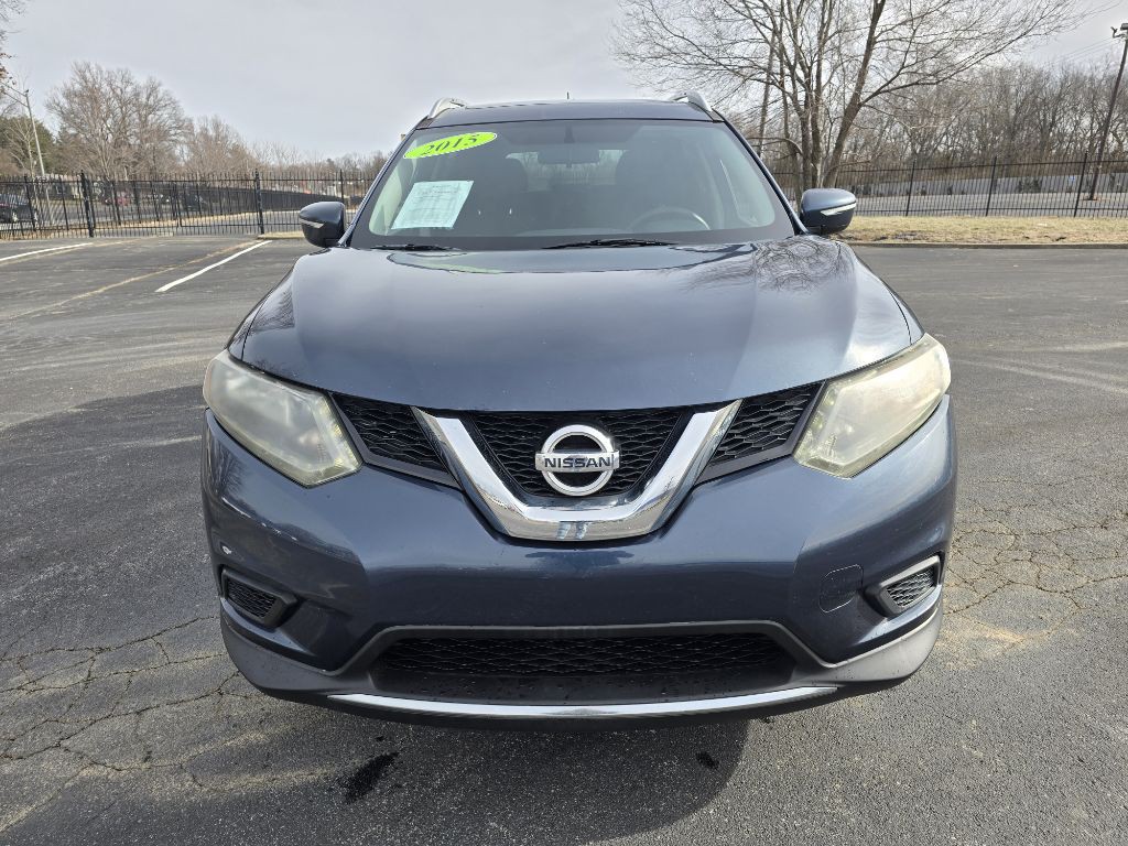 2015 Nissan Rogue Image 2