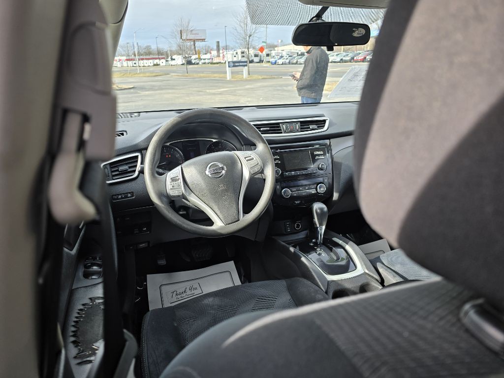2015 Nissan Rogue Image 13