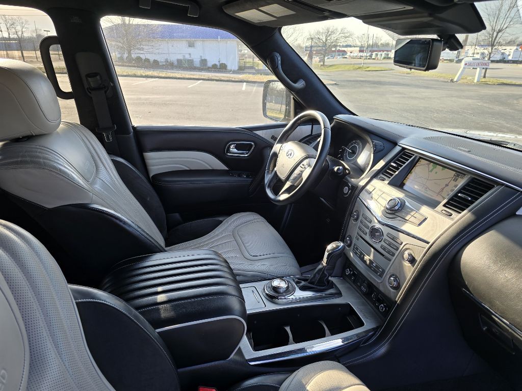 2019 INFINITI QX80 Image 10