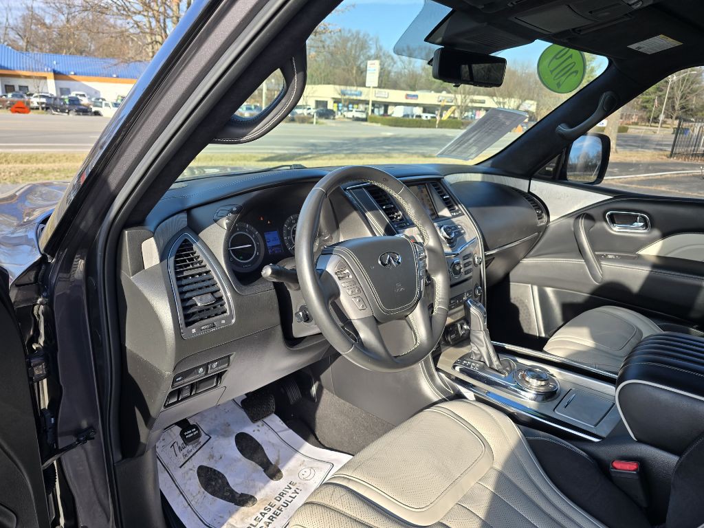 2019 INFINITI QX80 Image 18