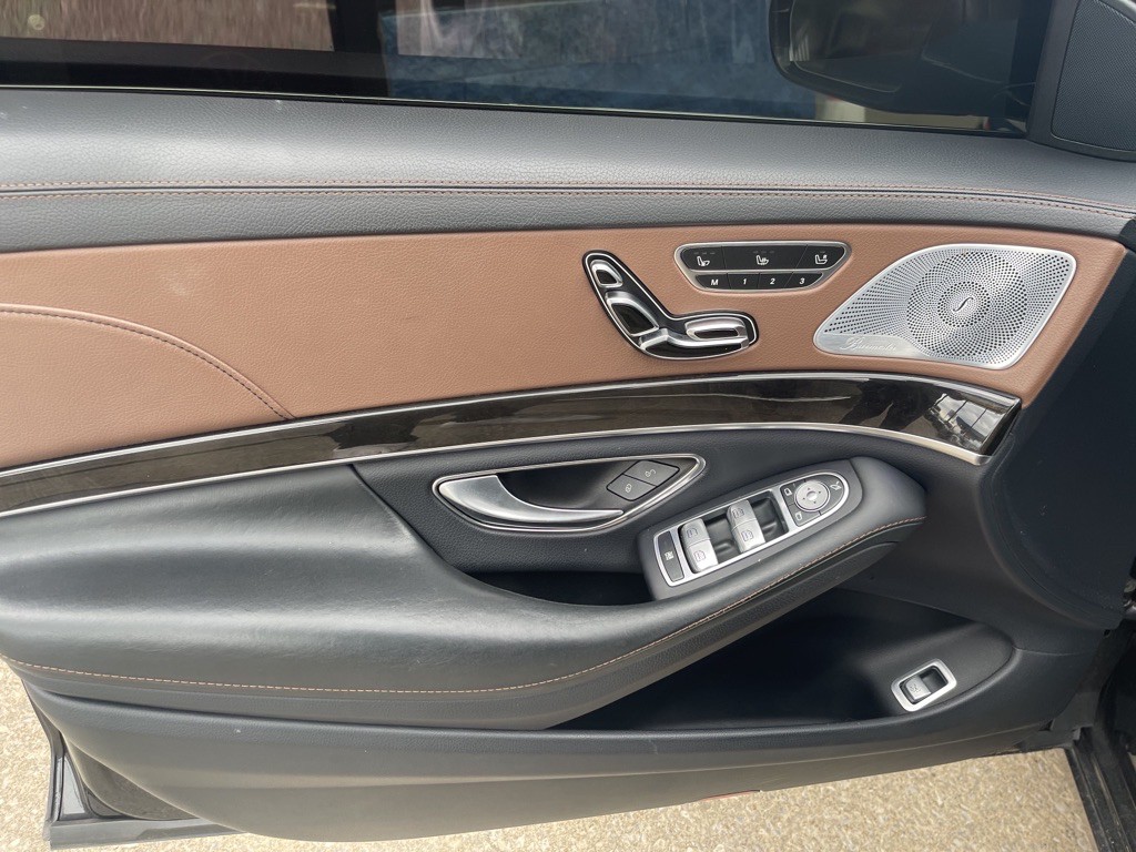 2014 Mercedes-Benz S-Class Image 19