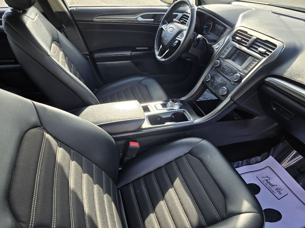 2017 Ford Fusion Image 9