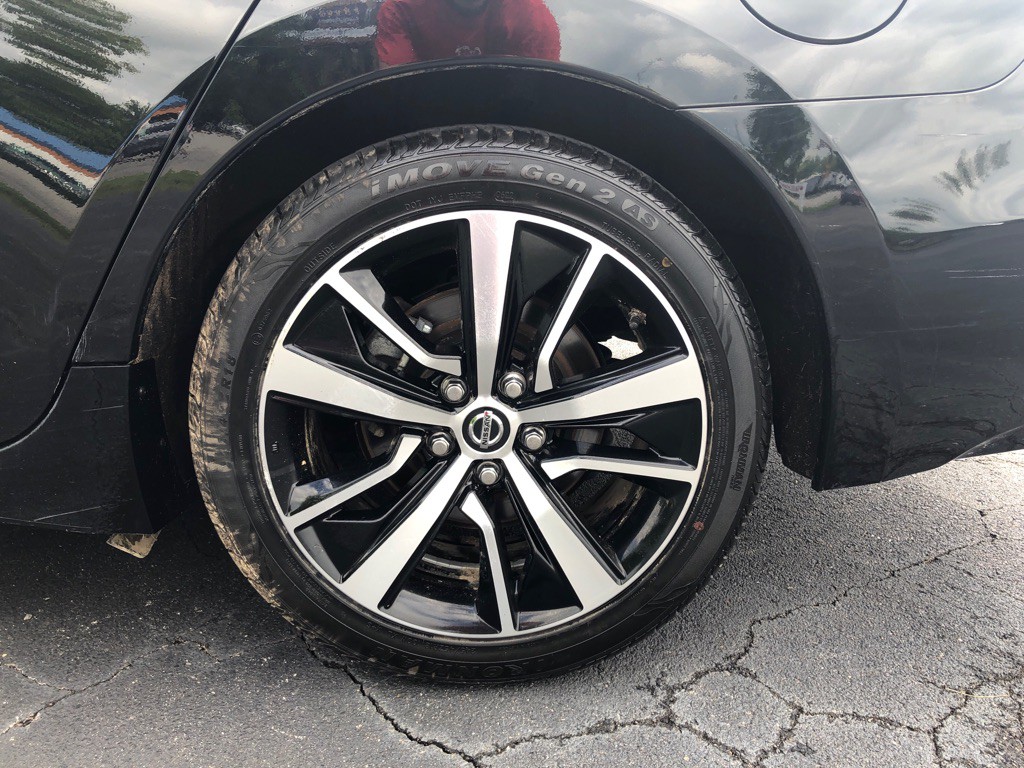 2021 Nissan Maxima Image 11