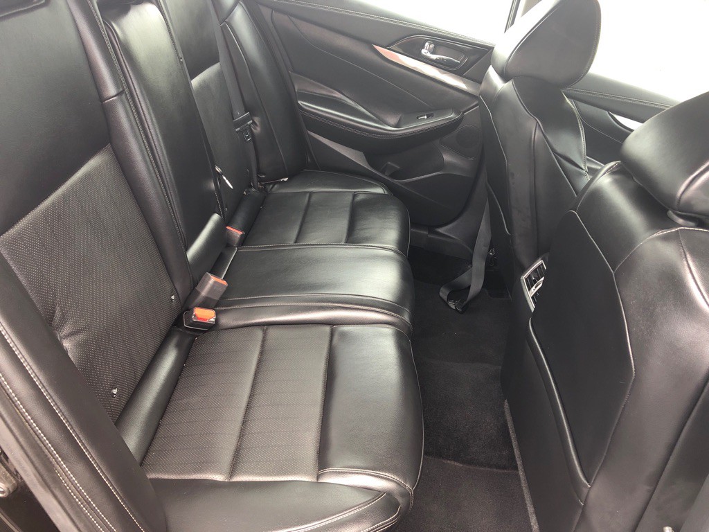 2021 Nissan Maxima Image 15