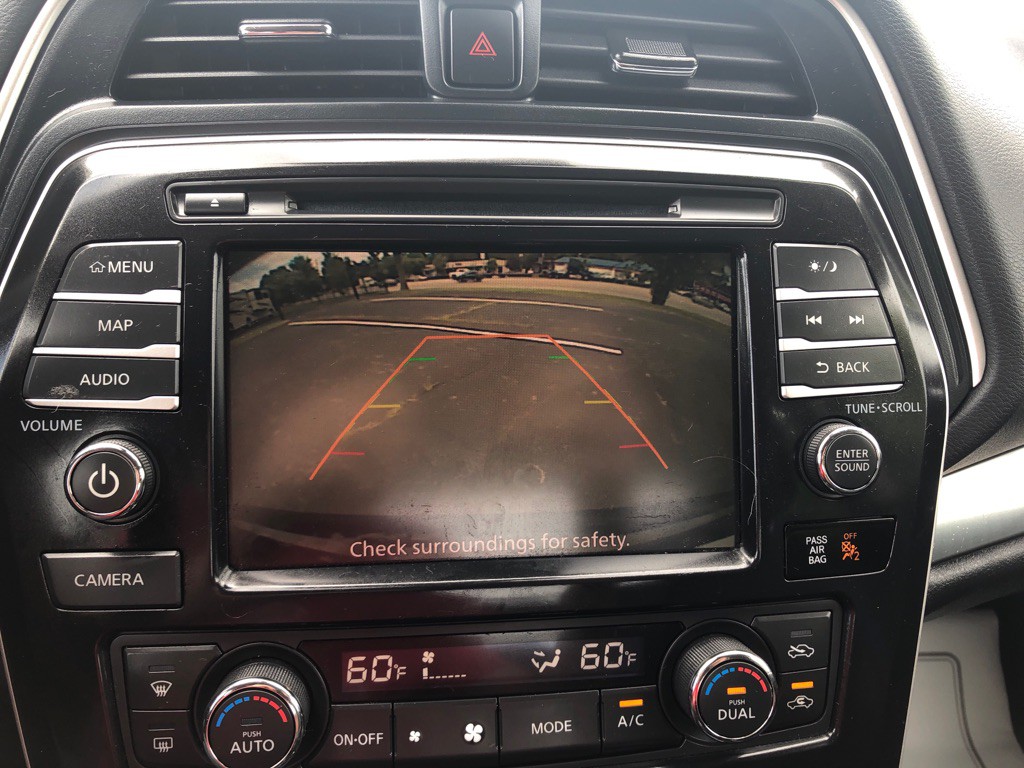 2021 Nissan Maxima Image 16