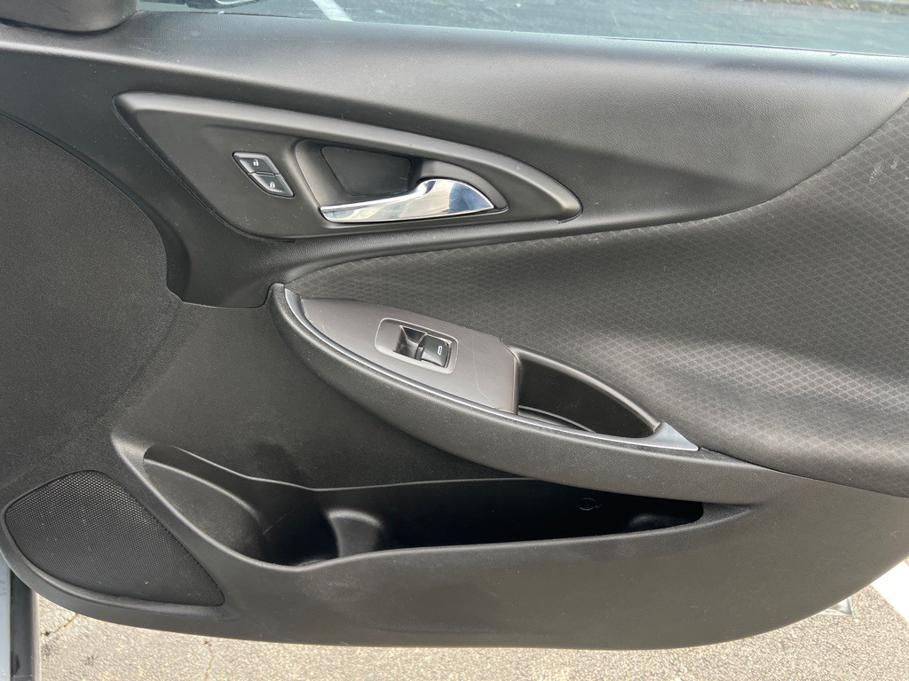 2016 Chevrolet Malibu Image 10