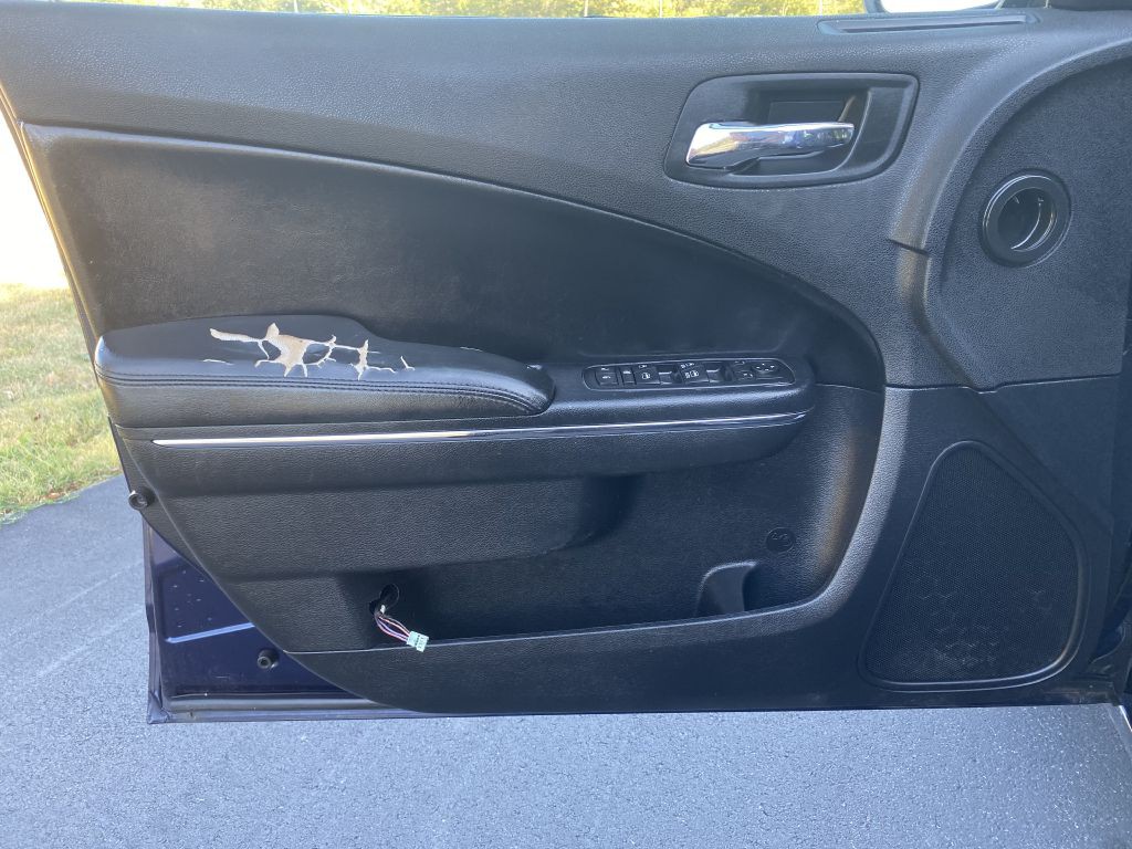 2013 Dodge Charger Image 12