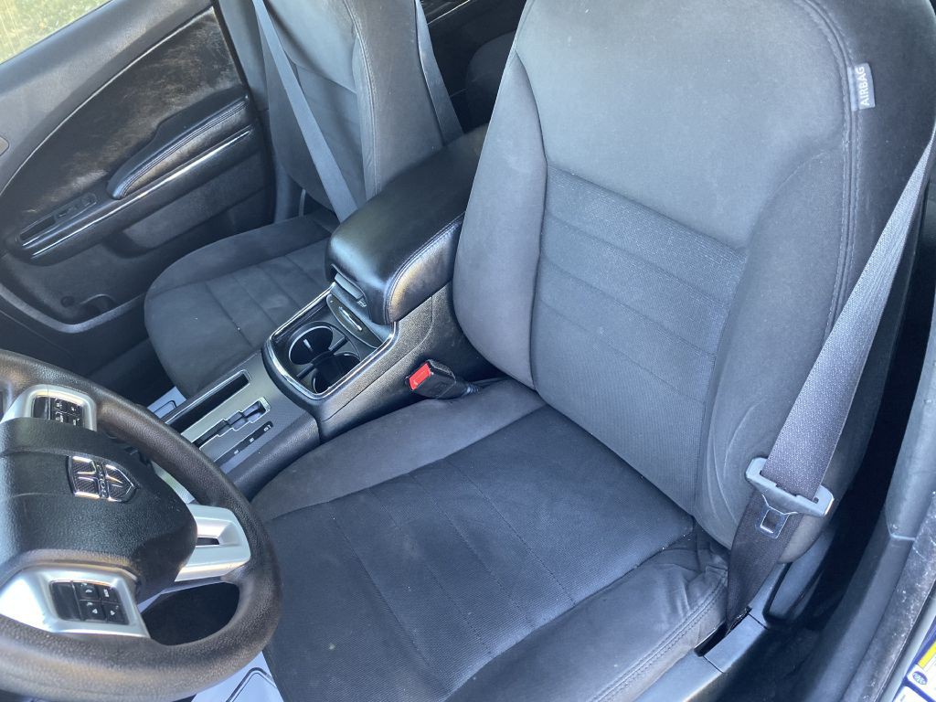 2013 Dodge Charger Image 14