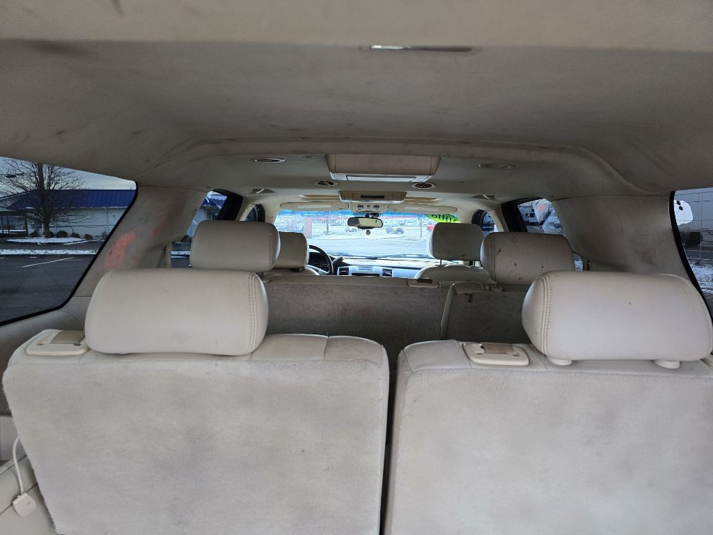 2008 Cadillac Escalade Image 10