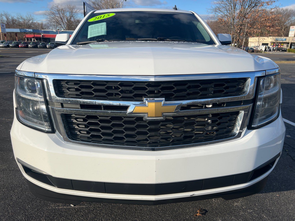 2015 Chevrolet Tahoe Image 2
