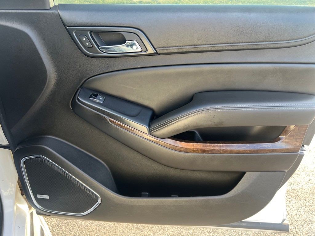 2015 Chevrolet Tahoe Image 10