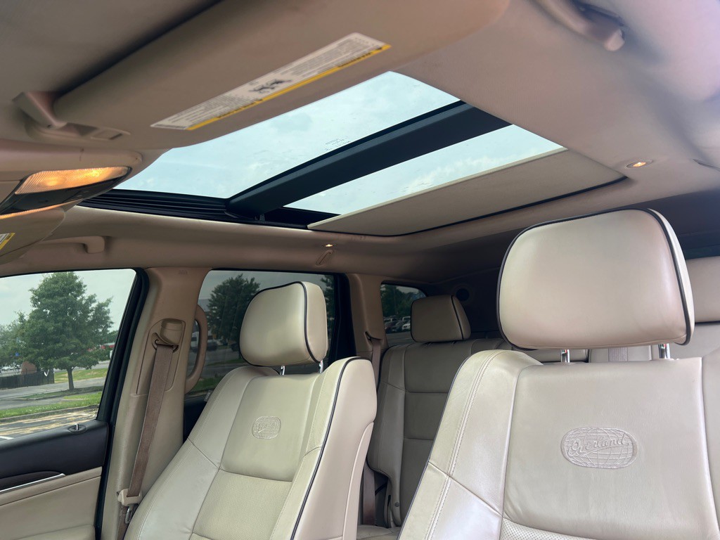 2017 Jeep Grand Cherokee Image 23