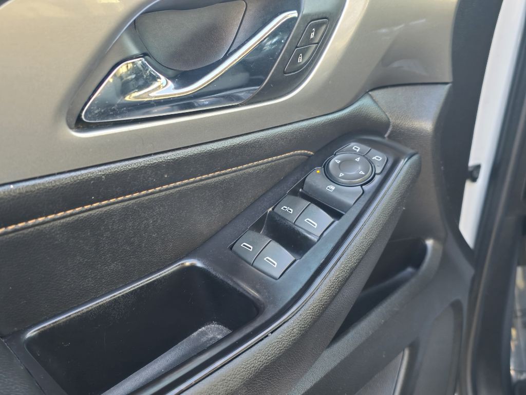 2018 Chevrolet Traverse Image 16