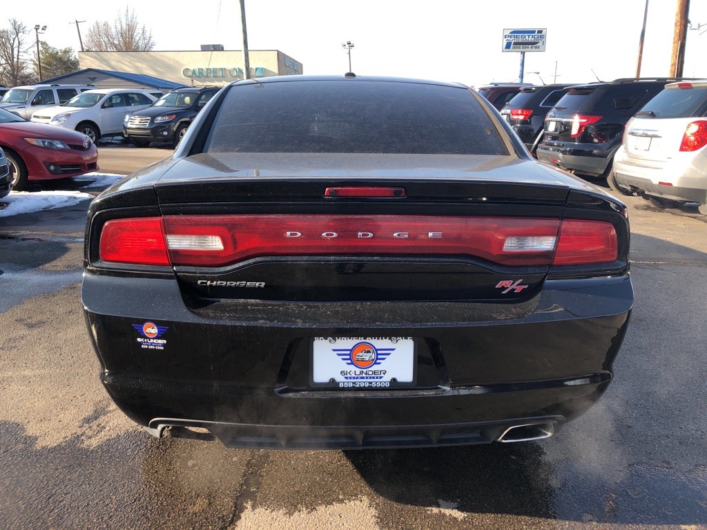 2011 Dodge Charger Image 5