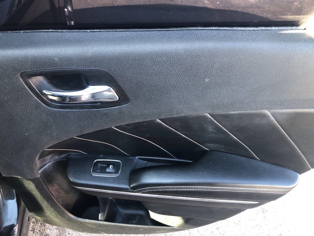 2011 Dodge Charger Image 15