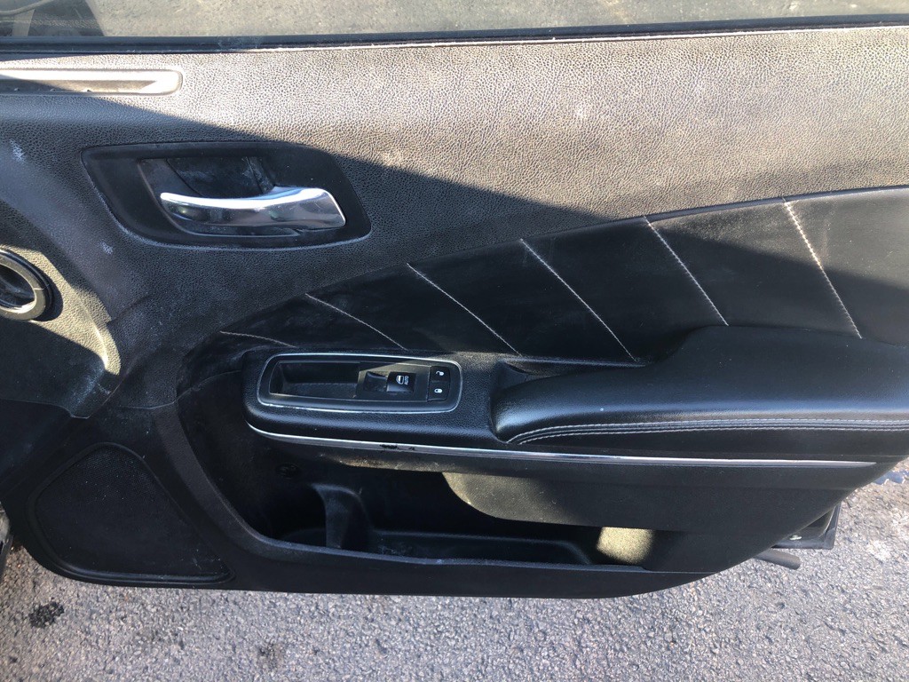 2011 Dodge Charger Image 17