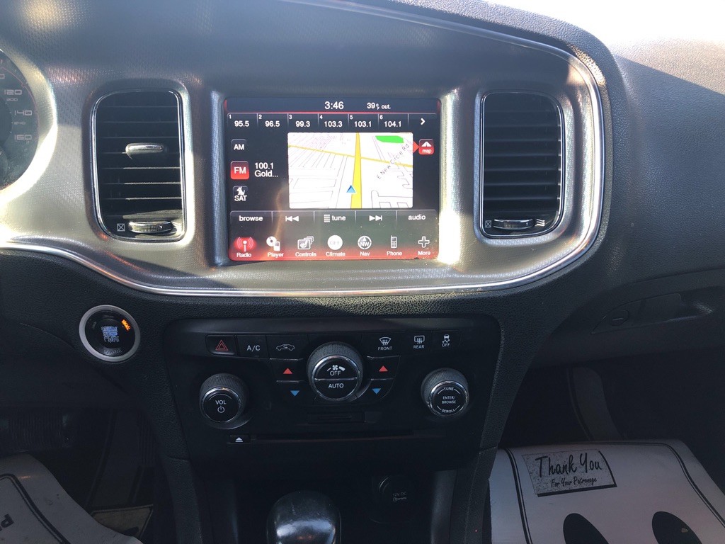 2011 Dodge Charger Image 20