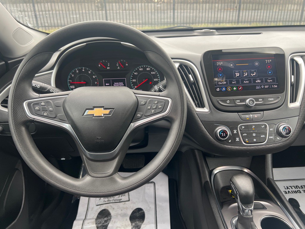 2022 Chevrolet Malibu Image 17