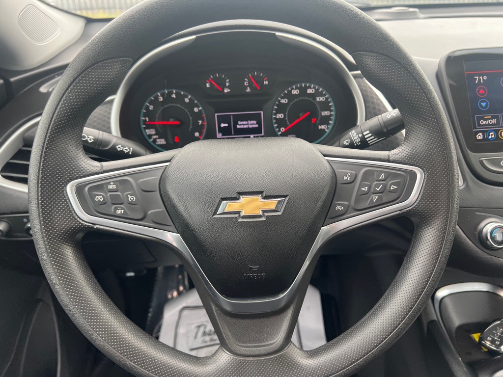 2022 Chevrolet Malibu Image 18