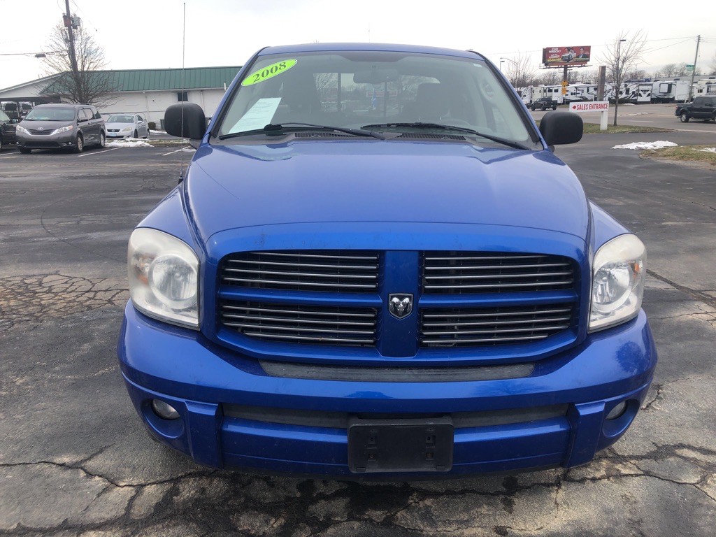 2008 Dodge Ram 1500 Image 2