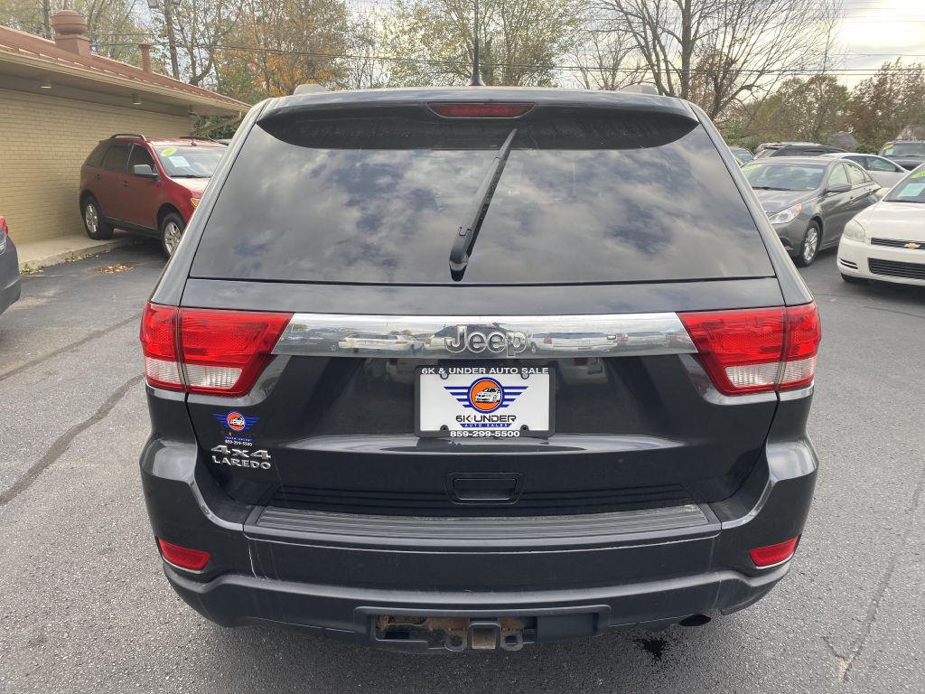 2011 Jeep Grand Cherokee Image 5