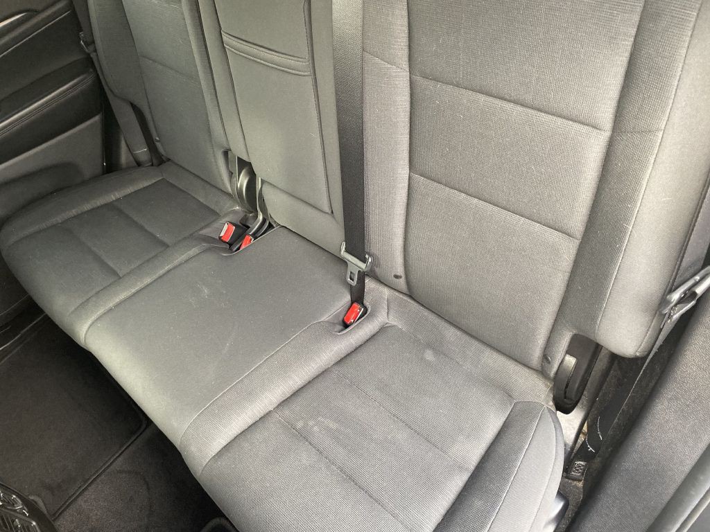 2011 Jeep Grand Cherokee Image 18