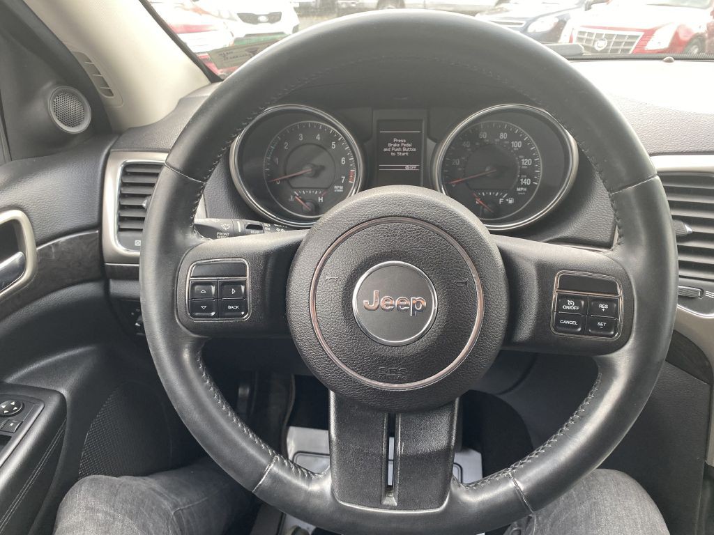 2011 Jeep Grand Cherokee Image 20