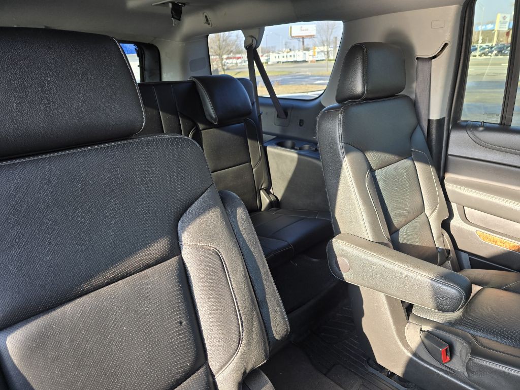 2020 Chevrolet Suburban Image 11