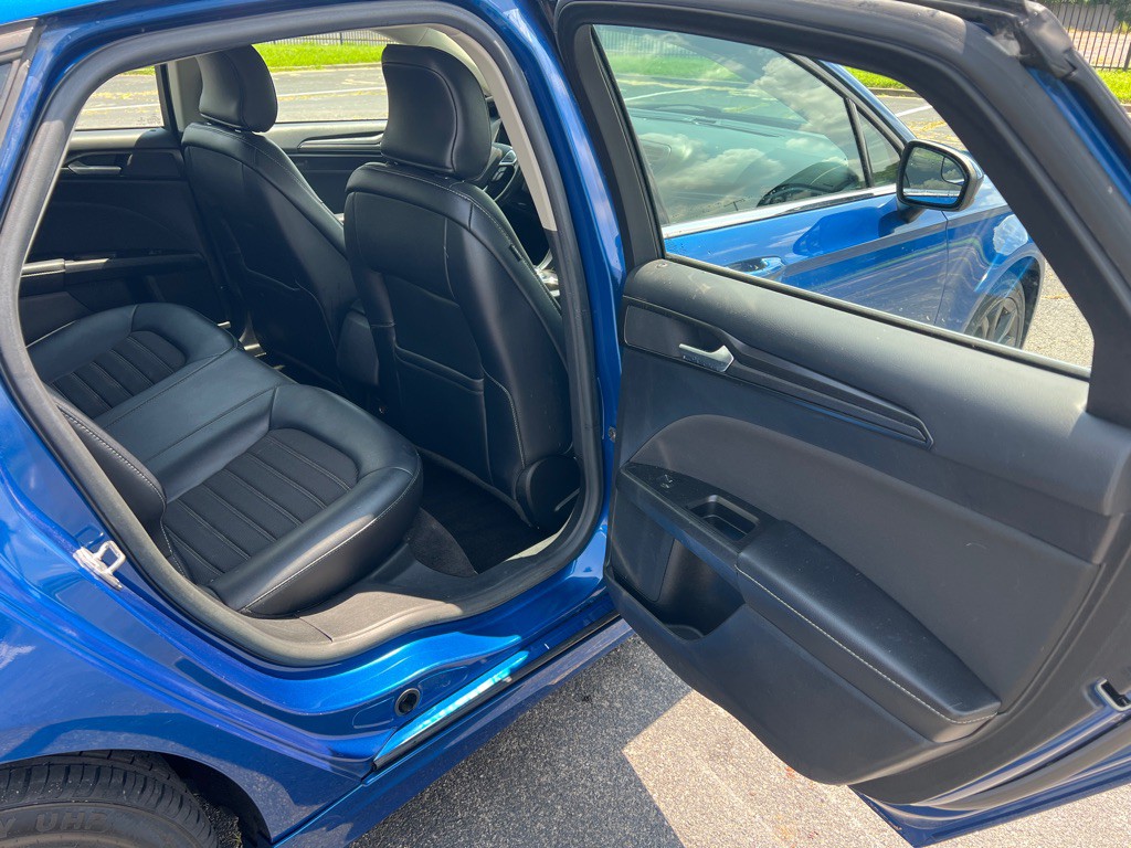 2018 Ford Fusion Image 11