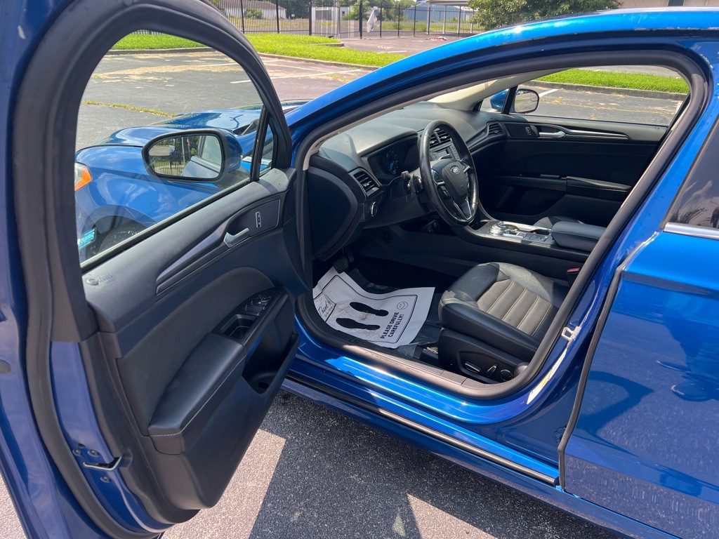 2018 Ford Fusion Image 17