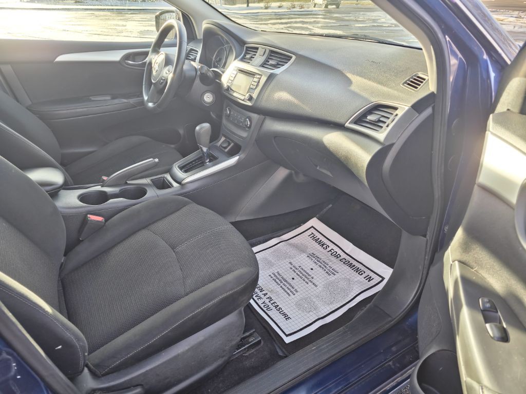 2018 Nissan Sentra Image 9