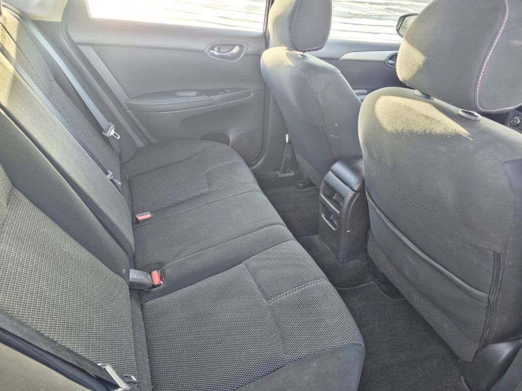 2018 Nissan Sentra Image 10