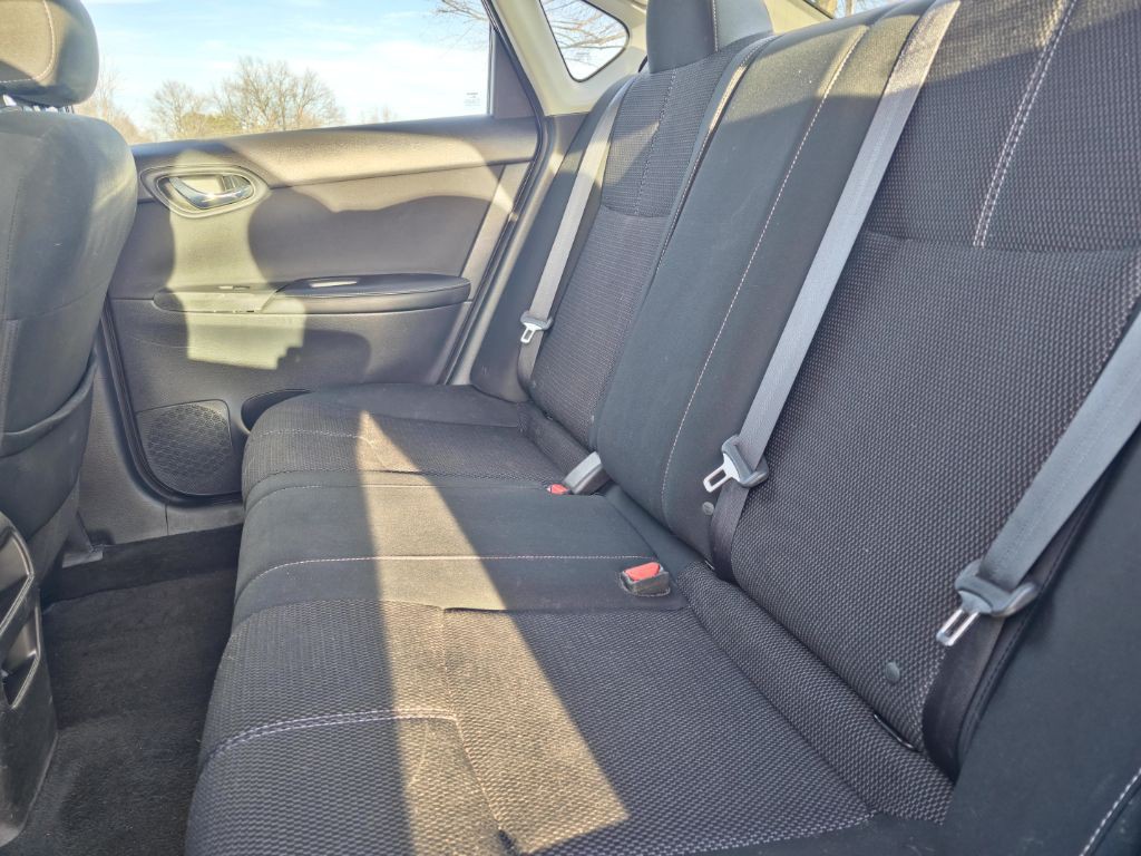 2018 Nissan Sentra Image 11