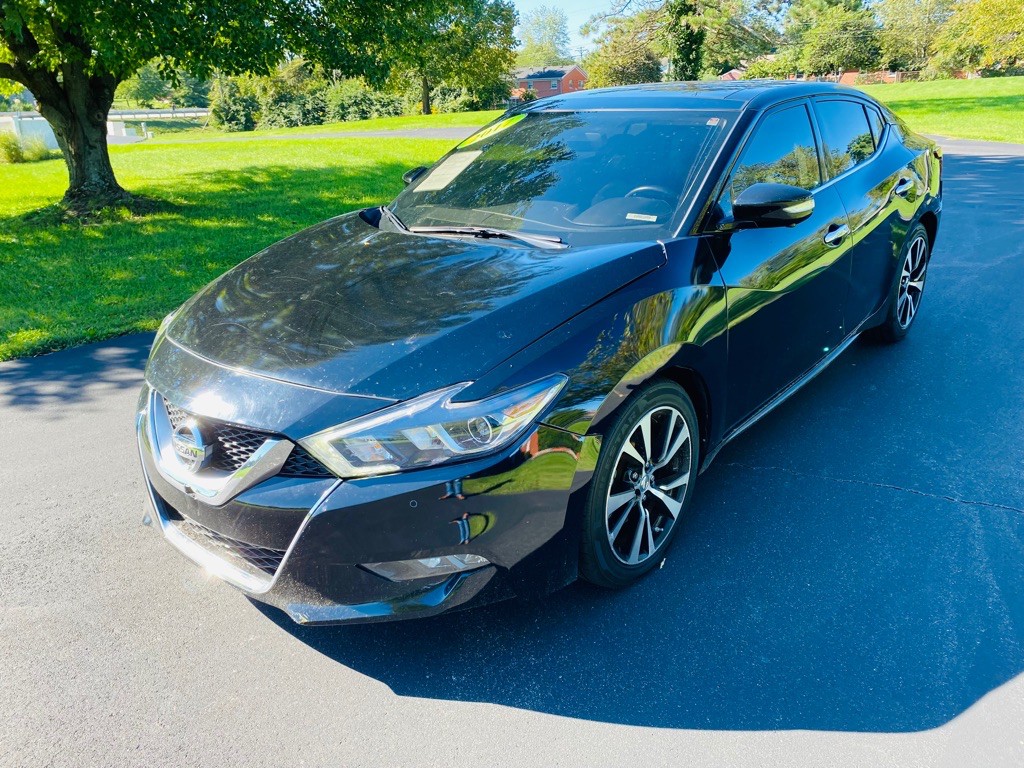2017 Nissan Maxima Image 3