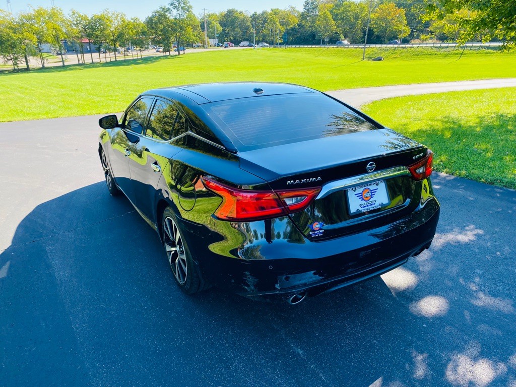 2017 Nissan Maxima Image 4