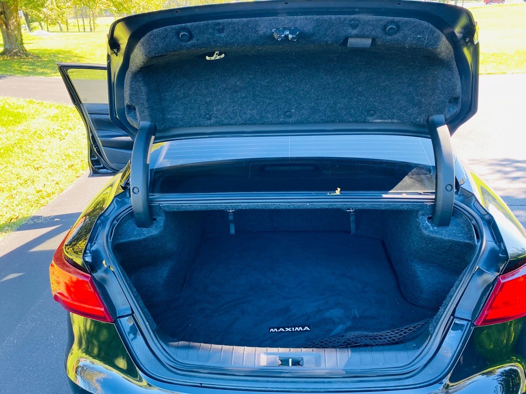 2017 Nissan Maxima Image 24