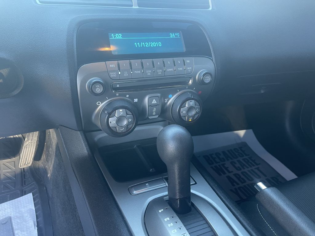 2011 Chevrolet Camaro Image 19