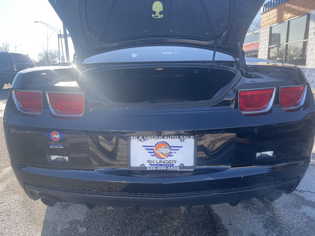 2011 Chevrolet Camaro Image 21