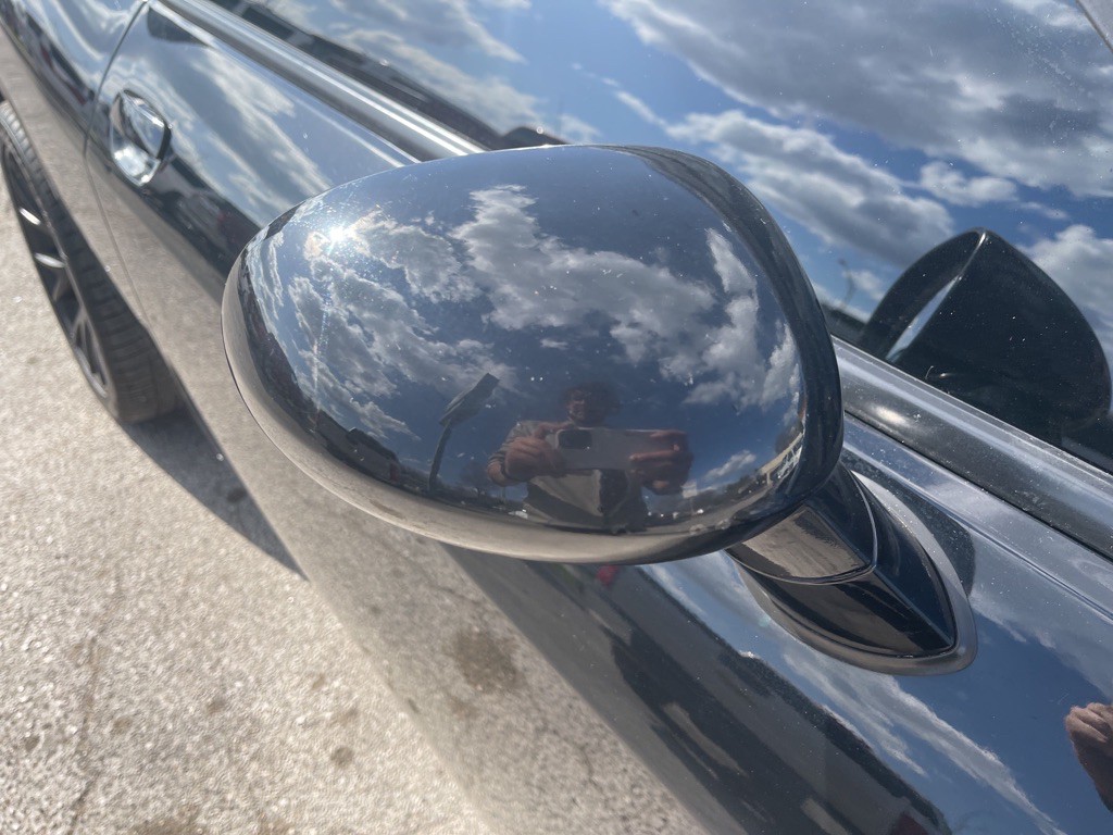 2015 Dodge Challenger Image 12