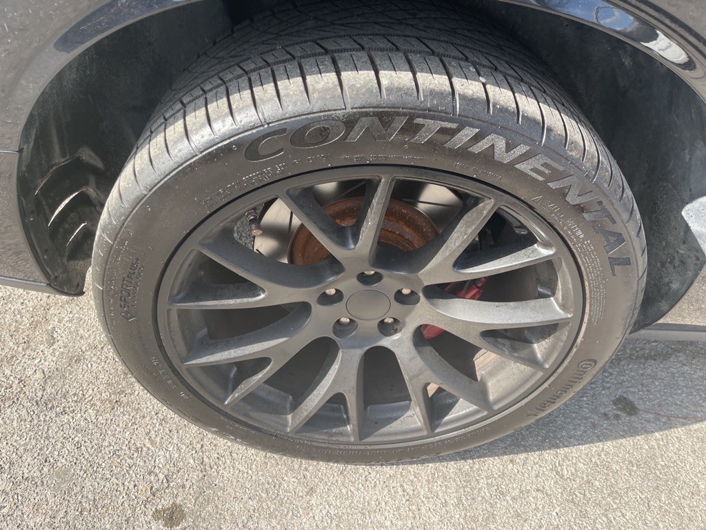 2015 Dodge Challenger Image 13