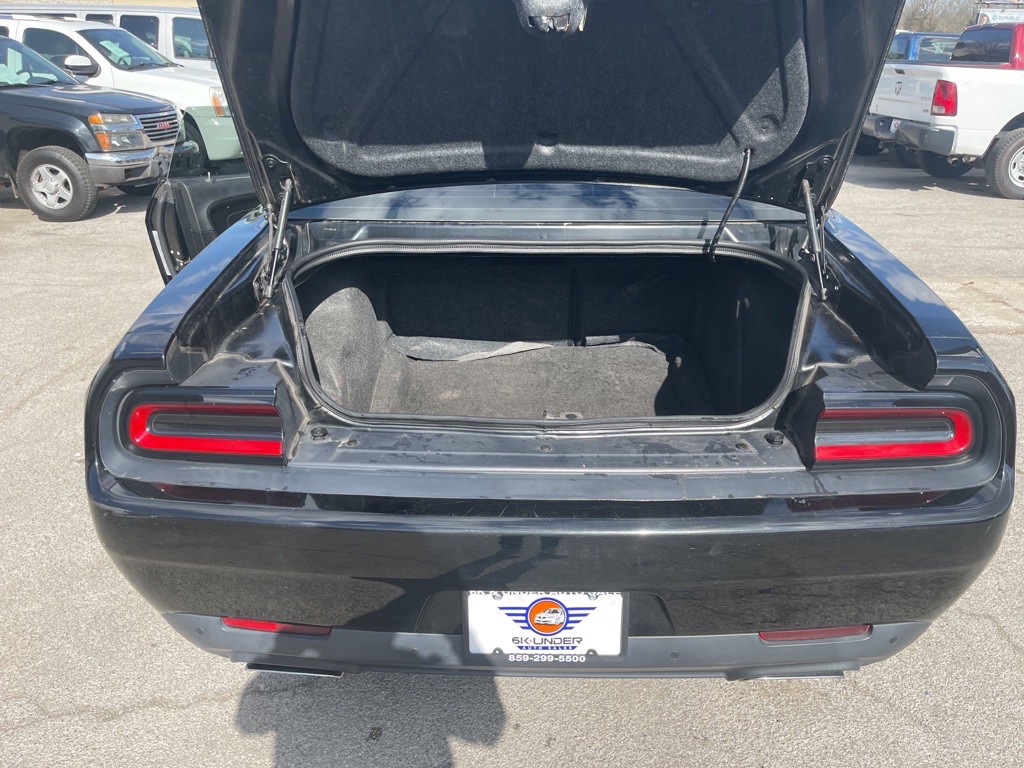 2015 Dodge Challenger Image 37