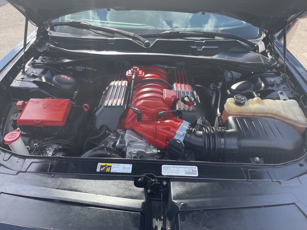 2015 Dodge Challenger Image 38