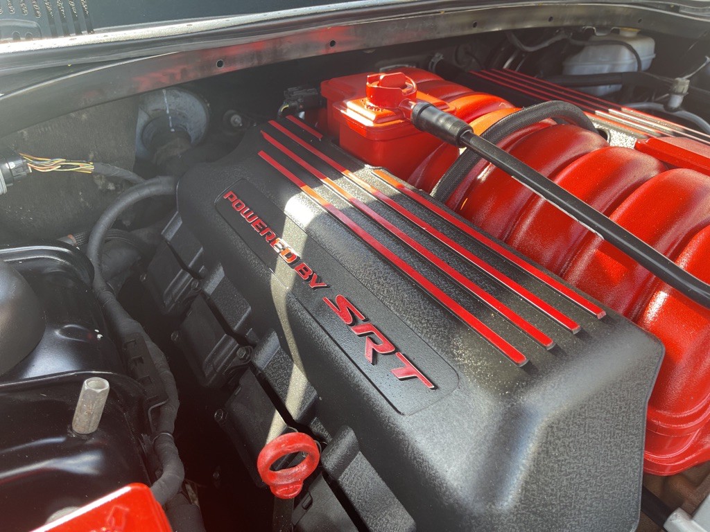 2015 Dodge Challenger Image 39