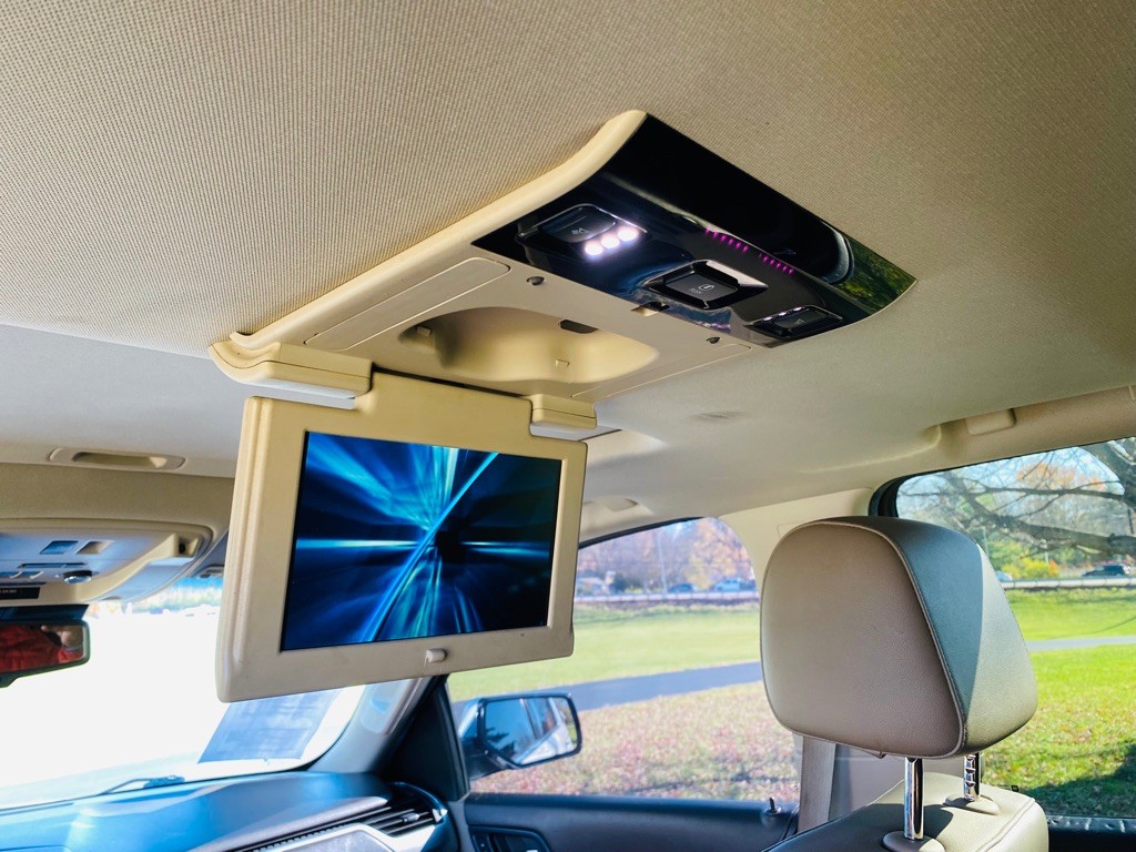 2015 Chevrolet Tahoe Image 14