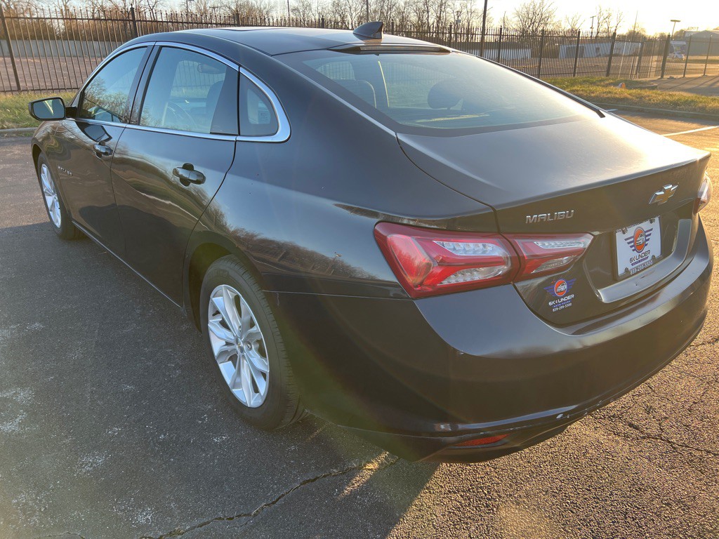 2022 Chevrolet Malibu Image 5